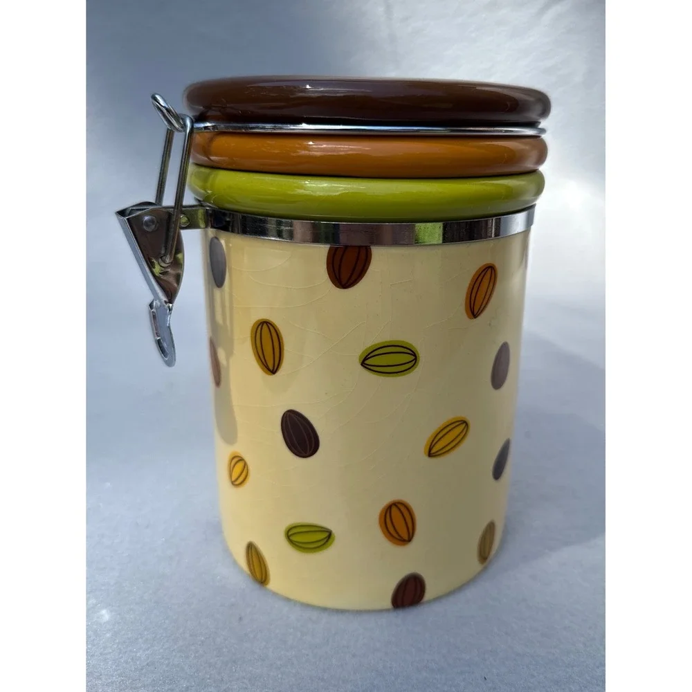 Cracker Barrel Coffee Canister Wendy Bentley Cream Ceramic Jar Cookies Treats